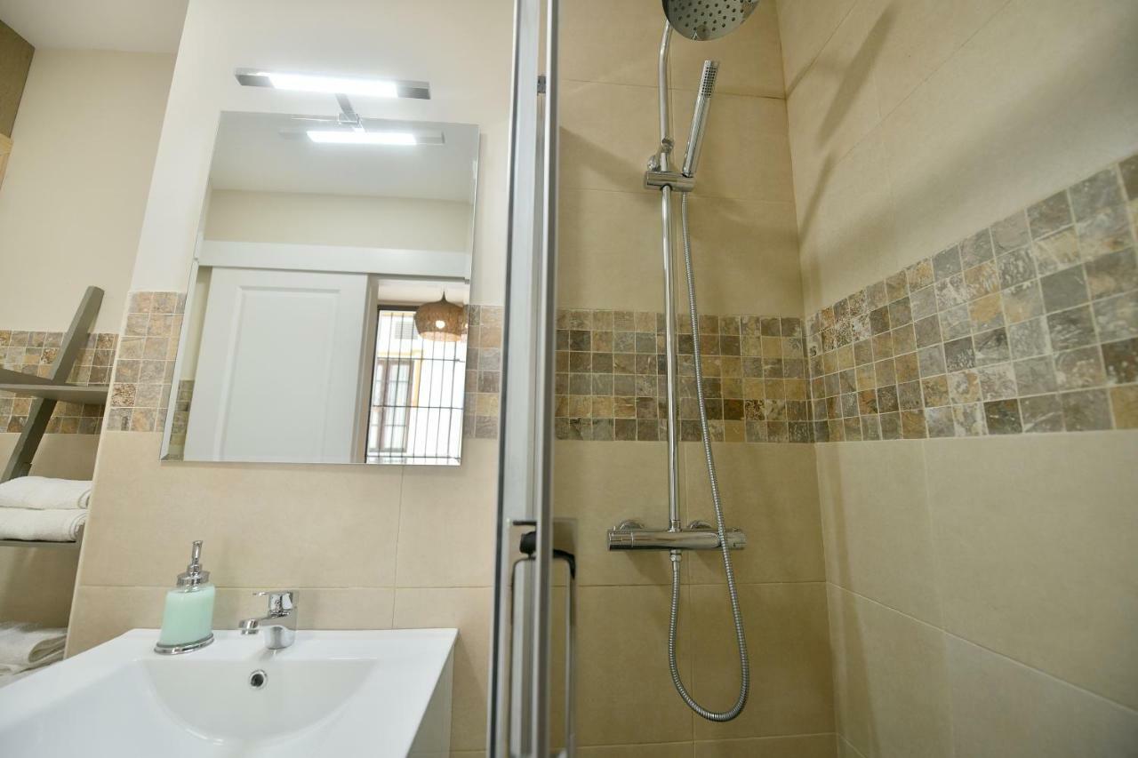 Apartamento Arenal Sevilla Exterior foto